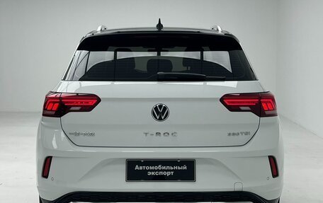 Volkswagen T-Roc I, 2022 год, 1 570 007 рублей, 15 фотография