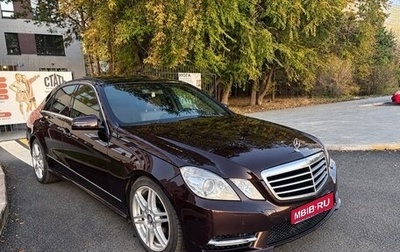 Mercedes-Benz E-Класс, 2013 год, 1 750 000 рублей, 1 фотография