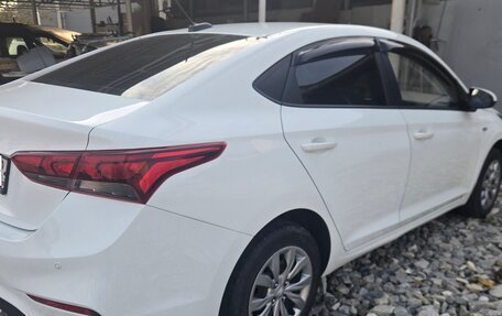 Hyundai Solaris II рестайлинг, 2019 год, 1 200 000 рублей, 3 фотография