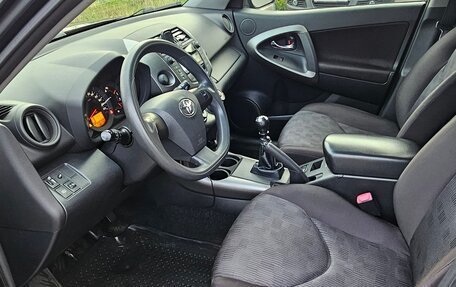 Toyota RAV4, 2011 год, 1 150 000 рублей, 5 фотография