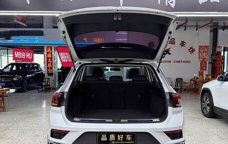 Volkswagen T-Roc I, 2022 год, 1 430 000 рублей, 17 фотография