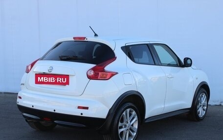 Nissan Juke II, 2013 год, 850 000 рублей, 7 фотография