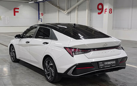 Hyundai Elantra, 2023 год, 1 839 000 рублей, 7 фотография