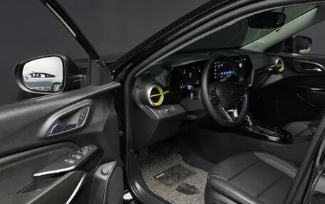 Chevrolet Trax, 2023 год, 1 215 000 рублей, 12 фотография