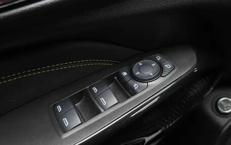 Chevrolet Trax, 2023 год, 1 215 000 рублей, 24 фотография