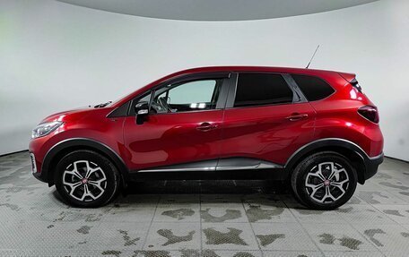 Renault Kaptur I рестайлинг, 2018 год, 1 600 000 рублей, 8 фотография