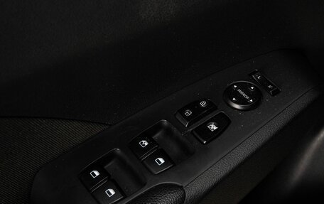 Hyundai Solaris II рестайлинг, 2019 год, 1 198 000 рублей, 14 фотография