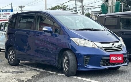 Honda Freed I, 2014 год, 860 333 рублей, 3 фотография