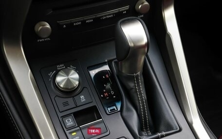 Lexus NX I, 2018 год, 3 249 000 рублей, 17 фотография