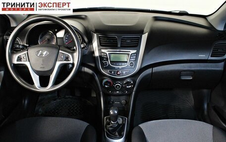 Hyundai Solaris II рестайлинг, 2013 год, 727 000 рублей, 12 фотография