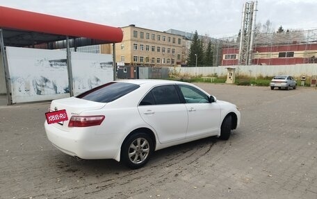 Toyota Camry, 2011 год, 950 000 рублей, 5 фотография