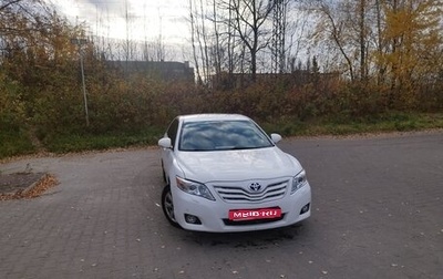Toyota Camry, 2011 год, 950 000 рублей, 1 фотография