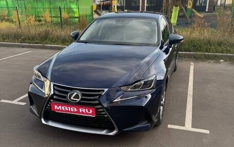 Lexus IS III, 2018 год, 3 200 000 рублей, 1 фотография