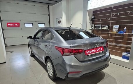 Hyundai Solaris II рестайлинг, 2018 год, 1 279 000 рублей, 4 фотография