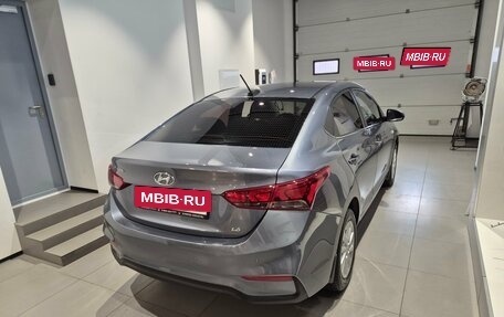 Hyundai Solaris II рестайлинг, 2018 год, 1 279 000 рублей, 6 фотография