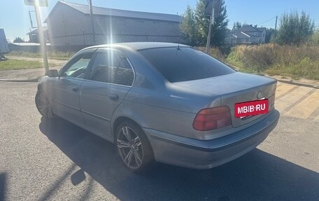 BMW 5 серия, 2000 год, 490 000 рублей, 7 фотография