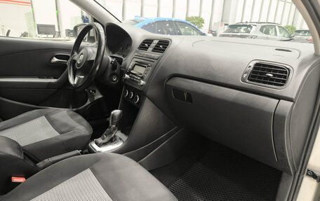 Volkswagen Polo VI (EU Market), 2011 год, 630 000 рублей, 11 фотография