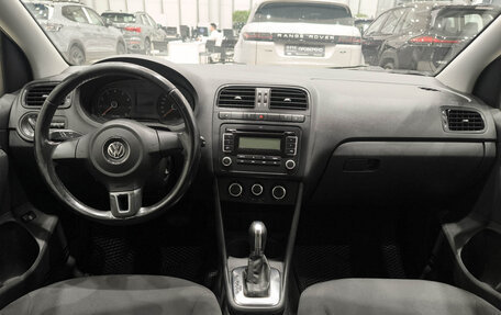 Volkswagen Polo VI (EU Market), 2011 год, 630 000 рублей, 14 фотография