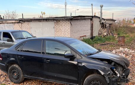 Volkswagen Polo VI (EU Market), 2019 год, 490 000 рублей, 2 фотография