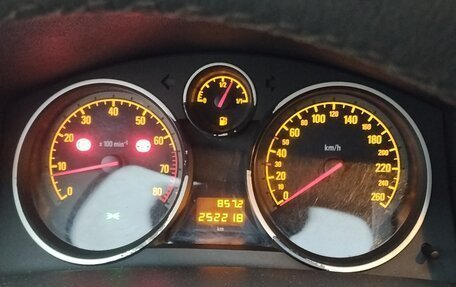 Opel Astra J, 2013 год, 480 000 рублей, 13 фотография