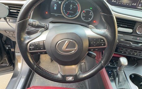 Lexus RX IV рестайлинг, 2017 год, 4 100 000 рублей, 6 фотография