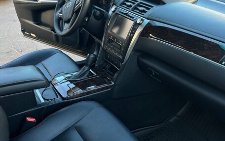 Toyota Camry, 2016 год, 2 250 000 рублей, 8 фотография