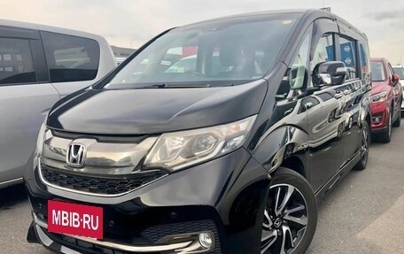 Honda Stepwgn IV рестайлинг, 2017 год, 1 820 000 рублей, 30 фотография