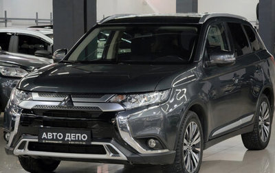 Mitsubishi Outlander III рестайлинг 3, 2021 год, 2 650 000 рублей, 1 фотография