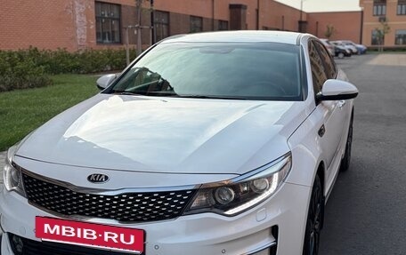 KIA Optima IV рестайлинг, 2017 год, 1 800 000 рублей, 4 фотография