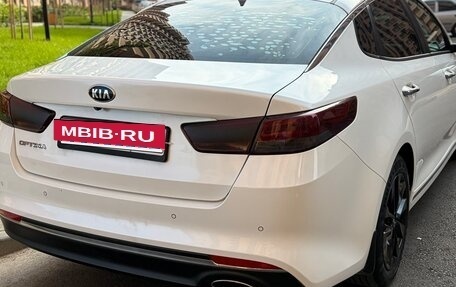 KIA Optima IV рестайлинг, 2017 год, 1 800 000 рублей, 5 фотография