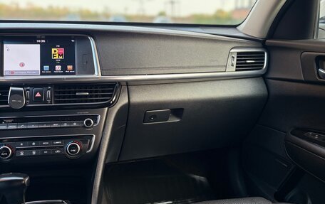 KIA Optima IV рестайлинг, 2017 год, 1 800 000 рублей, 22 фотография