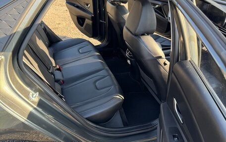 Hyundai Elantra, 2024 год, 2 200 000 рублей, 7 фотография
