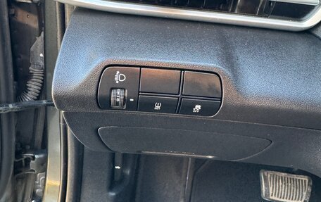 Hyundai Elantra, 2024 год, 2 200 000 рублей, 24 фотография