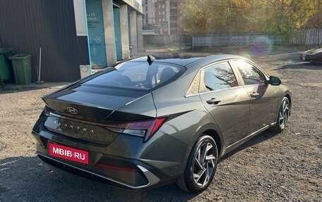 Hyundai Elantra, 2024 год, 2 200 000 рублей, 12 фотография