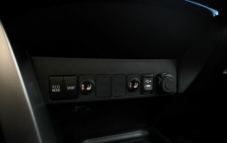 Toyota RAV4, 2017 год, 2 475 000 рублей, 11 фотография