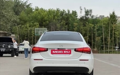 Mercedes-Benz A-Класс, 2022 год, 1 666 000 рублей, 5 фотография