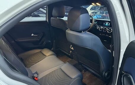 Mercedes-Benz A-Класс, 2022 год, 1 666 000 рублей, 11 фотография