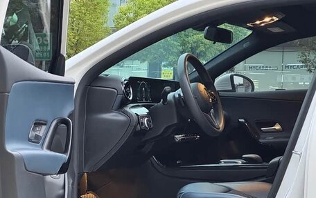Mercedes-Benz A-Класс, 2022 год, 1 666 000 рублей, 7 фотография