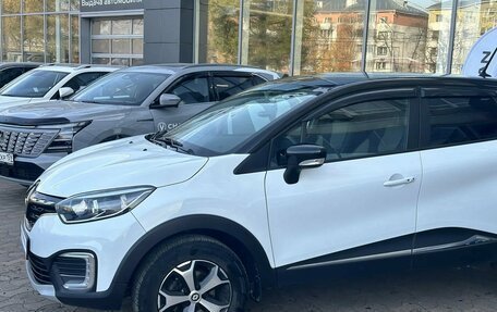 Renault Kaptur I рестайлинг, 2021 год, 1 650 000 рублей, 6 фотография