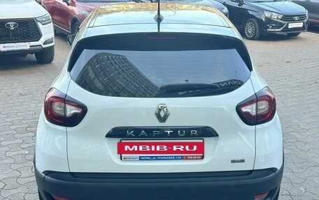 Renault Kaptur I рестайлинг, 2021 год, 1 650 000 рублей, 9 фотография