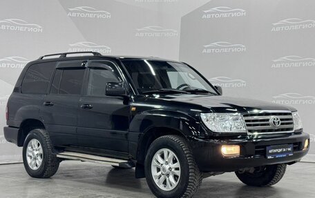 Toyota Land Cruiser 100 рестайлинг 2, 2006 год, 2 230 000 рублей, 7 фотография