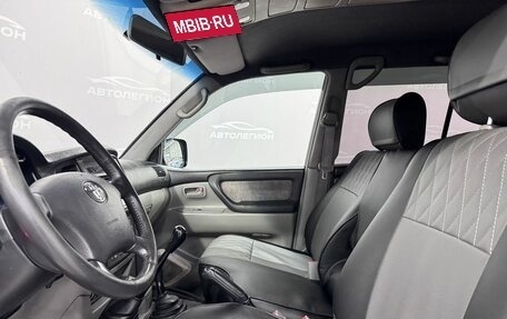 Toyota Land Cruiser 100 рестайлинг 2, 2006 год, 2 230 000 рублей, 9 фотография