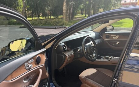 Mercedes-Benz E-Класс, 2020 год, 4 025 000 рублей, 7 фотография