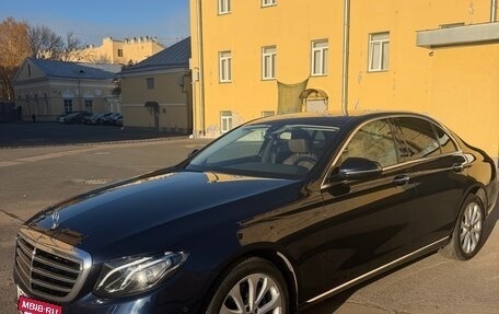 Mercedes-Benz E-Класс, 2020 год, 4 025 000 рублей, 4 фотография