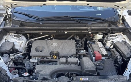 Toyota RAV4, 2025 год, 5 700 000 рублей, 7 фотография