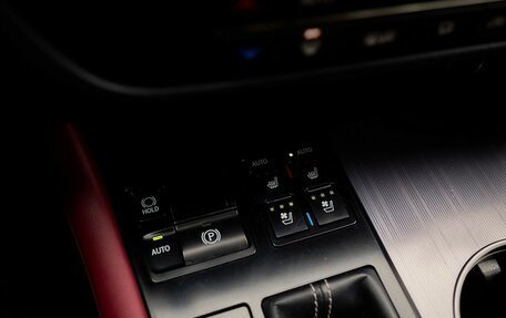 Lexus RX IV рестайлинг, 2018 год, 3 818 000 рублей, 13 фотография