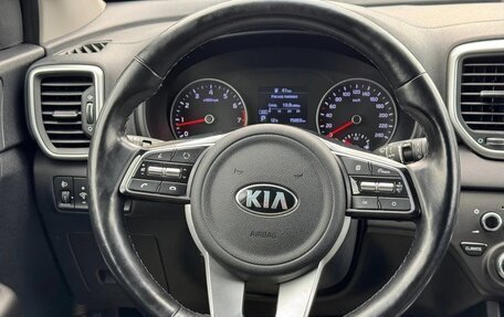 KIA Sportage IV рестайлинг, 2020 год, 2 570 000 рублей, 12 фотография
