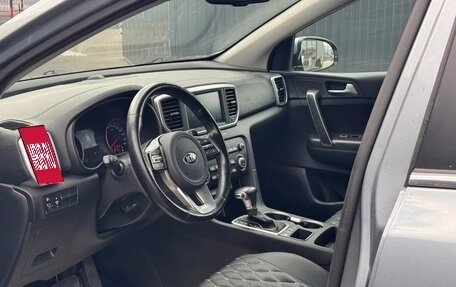 KIA Sportage IV рестайлинг, 2020 год, 2 570 000 рублей, 10 фотография