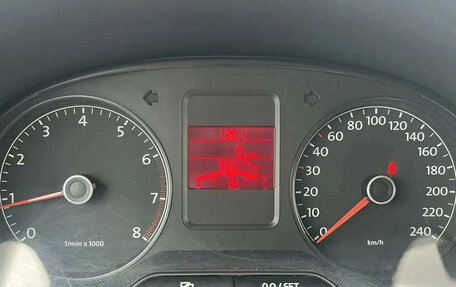 Volkswagen Polo VI (EU Market), 2011 год, 880 000 рублей, 14 фотография