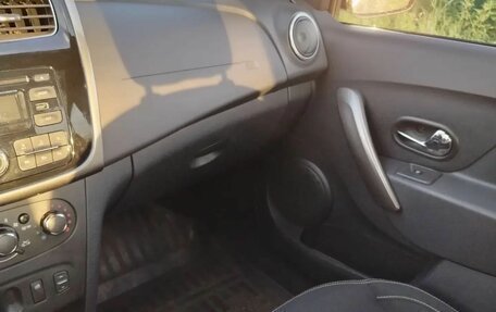 Renault Logan II, 2014 год, 500 000 рублей, 12 фотография